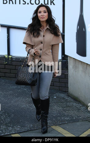 Myleene Klass vu quitter l'ITV studios à Londres Crédit : simonsnap/Alamy Live News Banque D'Images