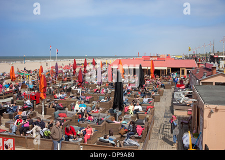 ZeeZicht Beach Restaurant à Scheveningen par la mer du Nord à la Haye, en Hollande, aux Pays-Bas. Banque D'Images