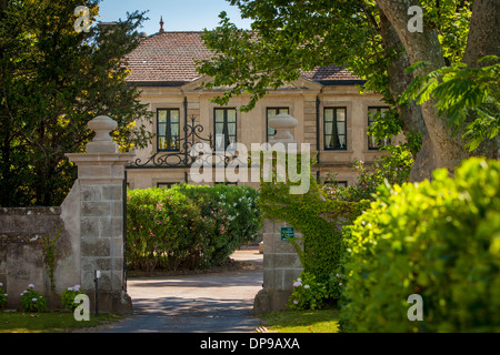 L'entrée avant de Domaine d'Auriac, près de Carcassonne, Languedoc-Roussillon, France Banque D'Images