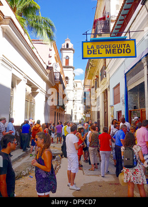 En dehors de la bar La Bodeguita del Medio de La Havane, Cuba Banque D'Images