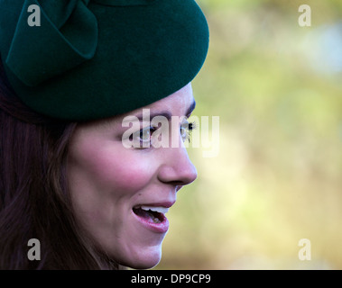 La duchesse de Cambridge, la duchesse de Cambridge assiste à la cérémonie du Jour de Noël à Sandringham Banque D'Images
