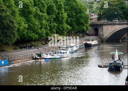 Boats on River Avon Bath Somerset UK Banque D'Images