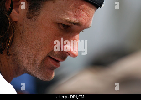 Joueur de tennis de l'Espagne et l'ancien numéro un Carlos Moya vu lors d'un match dans l'île de Majorque, Espagne. Banque D'Images