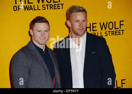 Londres, Royaume-Uni. Jan 9, 2014. Les clients arrivent à l'UK Premiere - le loup de Wall Street à Leicester Square à Londres, 9 janvier 2014. Credit : Voir Li/Alamy Live News Banque D'Images