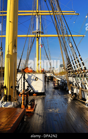 À bord Tall Ship Glenlee SV accostera au nouveau musée au bord des transports, Glasgow, Ecosse Banque D'Images