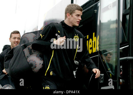 La Manga, en Espagne. 10 janvier, 2014. Dortmund est Sven Bender arrive pour une session de formation à La Manga, en Espagne, le 10 janvier 2014. Borussia Dortmund se prépare pour la deuxième moitié de la Bundesliga allemande. Photo : KEVIN KUREK/dpa/Alamy Live News Banque D'Images