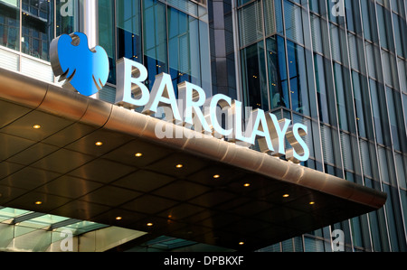 Londres, Angleterre, Royaume-Uni. Docklands/Canary Wharf. Barclays Bank Building, 2 Churchill Place Banque D'Images
