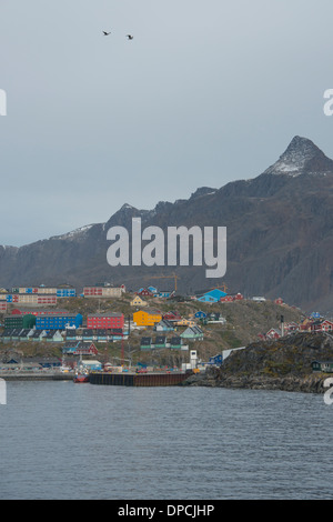 Le Groenland, Municipalité de Qeqqata, Sisimiut (aka Holsteinsborg), situé au-dessus du cercle arctique. Banque D'Images