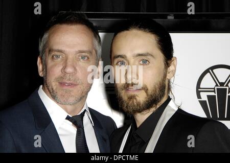 Los Angeles, CA, USA. Jan 11, 2014. Jean Marc Vallee, Jared Leto pour des arrivées à Los Angeles Film Critics Association (LAFCA) Dîner de remise de prix, l'hôtel InterContinental Century City, Los Angeles, CA, 11 janvier 2014. Crédit : Michael Germana/Everett Collection/Alamy Live News Banque D'Images