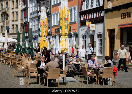 Cafés, Domstrasse, Domplatz à Erfurt, Thuringe, Allemagne, Europe Banque D'Images