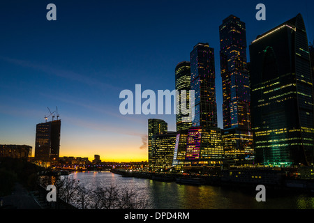 Vue nocturne de la ville de Moscou Centre d'affaires Banque D'Images