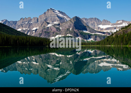 Lake Josephine, Mt. Gould, Allen, montagne et Grinnell Point, Glacier National Park, Montana, USA Banque D'Images