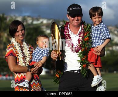 Honolulu, HI, USA. 12Th Jan, 2014. 10 janvier 2014 - Jimmy Walker devient le nouveau champion de l'Open Sony au Waialae Country Club à Honolulu, HI. Credit : csm/Alamy Live News Banque D'Images