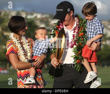 Honolulu, HI, USA. 12Th Jan, 2014. 10 janvier 2014 - Jimmy Walker devient le nouveau champion de l'Open Sony au Waialae Country Club à Honolulu, HI. Credit : csm/Alamy Live News Banque D'Images