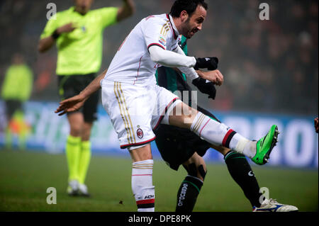 Reggio Emilia, Italie. 12Th Jan, 2014. Giampaolo Pazzini (Milan) Football / Soccer : Italien 'Serie' un match entre la U.S. Sassuolo Calcio 4-3 AC Milan au stade Mapei à Reggio Emilia, Italie . Credit : Maurizio Borsari/AFLO/Alamy Live News Banque D'Images