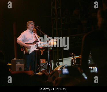 Jul 12, 2006 - Walker, Minnesota, USA - guitariste Steve Miller performes dans la piscine classic rock festival Moondance Jam 2006. (Crédit Image : © Bruce Crummy/ZUMA Press) Banque D'Images