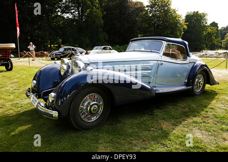 Voiture classique, Mercedes-Benz 540 K Erdmann et Rossi, vintage car rencontrez, Schloss Dyck Classic Days 2013, Schloss Dyck Château Banque D'Images