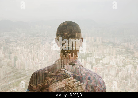 Businessman et Hong Kong cityscape, image composite Banque D'Images