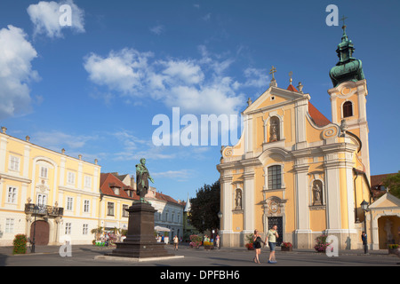 Église des Carmes, Gyor, Western Transdanubia, Hongrie, Europe Banque D'Images