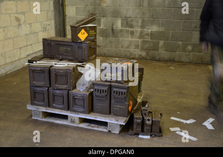 Des munitions, des munitions, des munitions, , balles , bomb, roquettes, obus ,,boîtes de munitions, explosifs, tours,il, l'armée britannique Banque D'Images