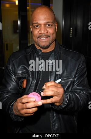 New York, NY, USA. 14Th Jan, 2014. Haywood Nelson dehors et environ pour la célébrité Candids - Fox's Good Day New York, les Studios Fox News, New York, NY 14 janvier 2014. Credit : Derek Storm/Everett Collection/Alamy Live News Banque D'Images