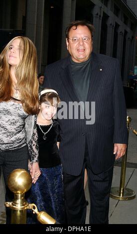 20 mai 2006 - New York, New York, États-Unis - K48021ML.FARM SANCTUARY'S 20E ANNIVERSAIRE DU GALA. CIPRIAN,JE WALL ST, NEW YORK New York..05-20-2006. - PAUL SORVINO.(Image Crédit : © Mitchell Levy/Photos/ZUMAPRESS.com) Globe Banque D'Images