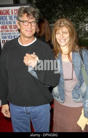 11 avril 2006 - Hollywood, Californie, États-Unis - K47512MG.AMERICAN DREAMZ - PREMIÈRE MONDIALE - ARCLIGHT THEATER, Hollywood, Californie - 04-11-2006. - ERIC ROBERTS(Image Crédit : © Michael Germana/Globe Photos/ZUMAPRESS.com) Banque D'Images