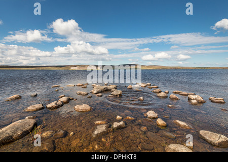 Château de Lochindorb dans Strathspey dans les Highlands écossais. Banque D'Images