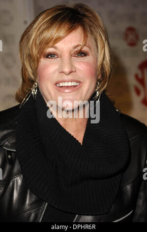 21 mars 2006 - Hollywood, Californie, États-Unis - LOS ANGELES, CA 21 MARS 2006 (SSI) - - Actrice Lorna Luft.pose pour les photographes, lors de la première de la restauré et re-masterisé 1972 Bob Fosse PLAT AVEC UN ÉVÉNEMENT concert LIZA Z, tenue à la salle de projection de la MGM, le 21 mars 2006, à Century City, Los Angeles. / Images Super Star.K47278MG.(Image Crédit : © Michael Germana/Globe Phot Banque D'Images