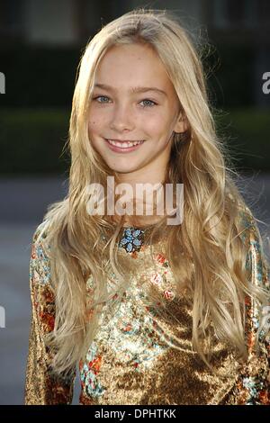 25 août 2006 - Hollywood, Californie, États-Unis - K49433MG.Nip/Tuck Saison 4 PREMIÈRE PROJECTION A EU LIEU AU THÉÂTRE PARAMOUNT PARAMOUNT STUDIOS LOS ANGELES CA.08-25-2006. MICHALE GERMANA- 2006.KELSEY LYNN BATELAAN(Image Crédit : © Michael Germana/Globe Photos/ZUMAPRESS.com) Banque D'Images