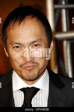 2 novembre 2006 - Hollywood, Californie, États-Unis - K50550MGE.Ken Wantanabe pendant l'AFI Fest 2006 Gala d'avant de VOLVER et hommage à Penelope Cruz, tenue à l'Arclight Cinerama Dome, le 2 novembre 2006, à Los Angeles.(Image Crédit : © Michael Germana/Globe Photos/ZUMAPRESS.com) Banque D'Images