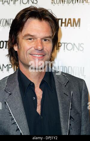 10 janvier 2006 - Los Angeles, USA - HARRY HAMLIN.acteur.LA CONFIDENTIAL ET GOTHAM MAG.LOS ANGELES, USA.26-Feb-04.N13818.K46239.(Image Crédit : © Globe Photos/ZUMAPRESS.com) Banque D'Images