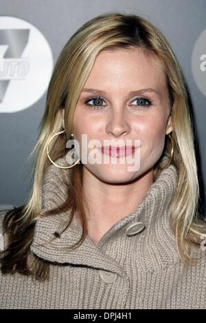 10 janvier 2006 - Hollywood, Los Angeles, USA - BONNIE SOMERVILLE.ACTRICE.MOTO 7, partie.légion américaine, Hollywood, Los Angeles, USA.03-Nov-05.LAP60213.K46239.(Image Crédit : © Globe Photos/ZUMAPRESS.com) Banque D'Images