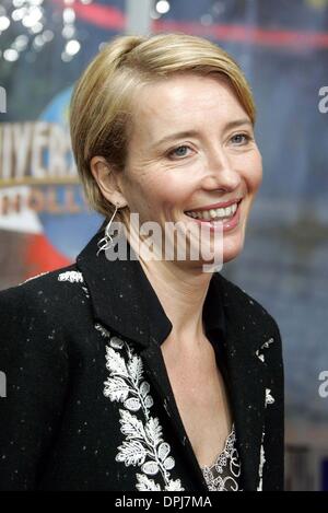 20 février 2006 - Universal Citywalk, LOS ANGELES, USA - EMMA THOMPSON.ACTRICE.NANNY MCPHEE, PREMIERE.UNIVERSAL Universal CitywalkWALK, LOS ANGELES, USA.01-14-2006.LAP63513.K46879.par crédit (crédit Image : © Globe Photos/ZUMAPRESS.com) Banque D'Images