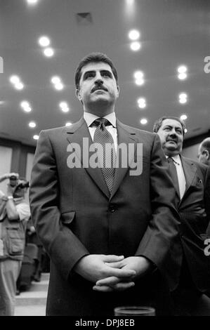 07 mai 2006 - Erbil, Irak - NECHERVAN IDRIS BARZANI, 40, premier ministre du gouvernement régional du Kurdistan, le neveu du chef de tribu Barzani et chef du PDK, Massoud Barzani, à la cérémonie de l'unification partielle du PDK et l'UPK à Erbil les gouvernements. (Crédit Image : &# 169 ; David I./zReportage.com/ZUMA) Banque D'Images