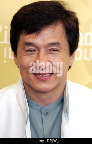 10 octobre 2006 - 63e Festival du Film de Venise, Venise, Italie - JACKIE CHAN.acteur.ROB-B-HOOD, PHOTOCALL.63ème FESTIVAL DU FILM DE VENISE, Venise, Italie.08-Sep-06.LAS73519.Crédit : - K50574(Image : © Crédit Photos Globe/ZUMAPRESS.com) Banque D'Images