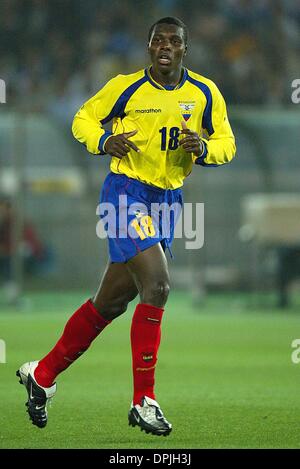 12 mai 2006 - L'EQUATEUR V CROATIE - CARLOS TENORIO.L'EQUATEUR.STADE INTERNATIONAL DE YOKOHAMA.EQUATEUR V CROATIE.13/06/2002.dib4634.K47872.APERÇU DE LA COUPE DU MONDE 2006.(Image Crédit : © Globe Photos/ZUMAPRESS.com) Banque D'Images