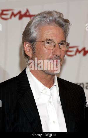 28 octobre, 2006 - Rome, Italie - L'ACTEUR RICHARD GERE..1er FESTIVAL DU FILM DE ROME, le canular.ROME, ITALIE.15-Oct-06.DIE19164.Crédit : - K51014(Image : © Crédit Photos Globe/ZUMAPRESS.com) Banque D'Images