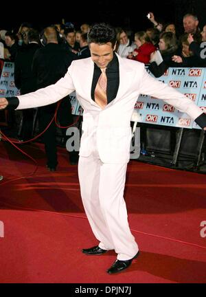 31 octobre 2006 - Royal Albert Hall, LONDRES, ANGLETERRE - K50505.CHICO.ARRIVÉES TAPIS ROUGE, NATIONAL TELEVISION AWARDS 2006. DAVID GADD / / 2006.(Image Crédit : © Globe Photos/ZUMAPRESS.com) Banque D'Images