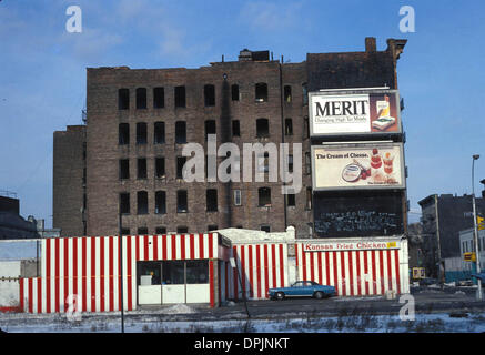 12 décembre 2006 - LES BIDONVILLES DE LA SOUTH BRONX, NEW YORK CITY 02-1978. MARTIN GONZALEZ-(PHOTOS Image : © Crédit Photos Globe/ZUMAPRESS.com) Banque D'Images