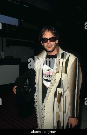 28 décembre 2005 - F2122.Neil Young, 1986.Â© RALPH BOMINGUEZ-(Image Crédit : © Globe Photos/ZUMAPRESS.com) Banque D'Images