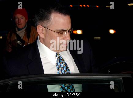 24 février 2006 - New York, NEW YORK - JOHN GOTTI JR QUITTE COUR PENDANT SON CAS DE RACKET ET SŒUR VICTORIA GOTTI LE REJOINT EN COURNT FÉDÉRAL À NEW YORK New York le 23 février 2006... ANDREA RENAULT K46922AR(Image Crédit : © Globe Photos/ZUMAPRESS.com) Banque D'Images