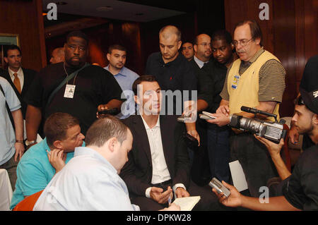 19 septembre 2006 - New York, New York, USA - .VLADIMIR KLITSCHKO(Image : © Crédit Photos Globe/ZUMAPRESS.com) Banque D'Images