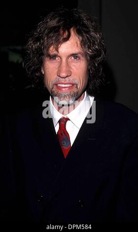 Mar. 9, 2006 - K18848FB.L'ASCAP Pop Music Awards 2000.Beverly Hilton Hotel, Los Angeles, Californie.Glen Ballard. Barrett Fitzroy - 2000(Credit Image : © Globe Photos/ZUMAPRESS.com) Banque D'Images