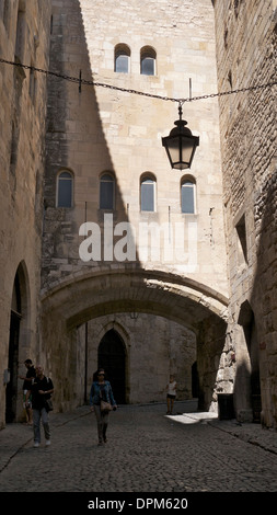 À l'arche antique palais de l'archevêque, Narbonne, France. Banque D'Images