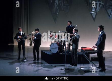 18 déc., 2006 - Z8623.LE DAVE CLARK FIVE EN 1964.DENIS PAYTON.DENISPAYTONRETRO. JAY THOMPSON-(PHOTOS Image : © Crédit Photos Globe/ZUMAPRESS.com) Banque D'Images