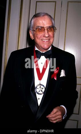 10 janvier 2006 - Ed McMahon. Lisa Rose / 1993.EDMCMAHONRETRO(Image Crédit : © Globe Photos/ZUMAPRESS.com) Banque D'Images