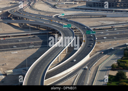 Intersection de l'autoroute à Dubaï, Émirats Arabes Unis Banque D'Images