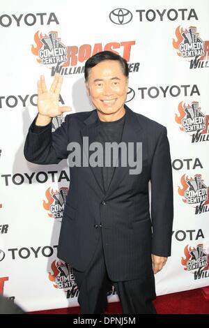 13 août 2006 - Studio City, Californie, USA - GEORGE TAKEI -.COMEDY LA CENTRALE ROTI DE WILLIAM SHATNER -.CBS Studio, Studio City, Californie - .08-13-2006 -. NINA PROMMER/ 2006.K49290NP(Image Crédit : © Globe Photos/ZUMAPRESS.com) Banque D'Images