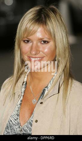 20 novembre 2006 - Le Dorchester Hotel, LONDRES, ANGLETERRE - ALEX BEST.Modèle..ARRIVE POUR LE PLUS PRÈS DE 2006 jeunes héros AWARDS AT THE DORCHESTER HOTEL ON PARK LANE À LONDRES 11-20-2006.. TIM MATTHEWS - 2006-.... ...K50812(Image Crédit : © Globe Photos/ZUMAPRESS.com) Banque D'Images